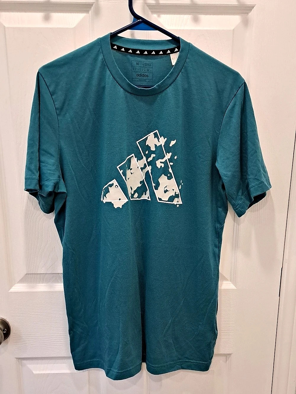 adidas Camo Badge of Sport Graphic Tee Blue Medium